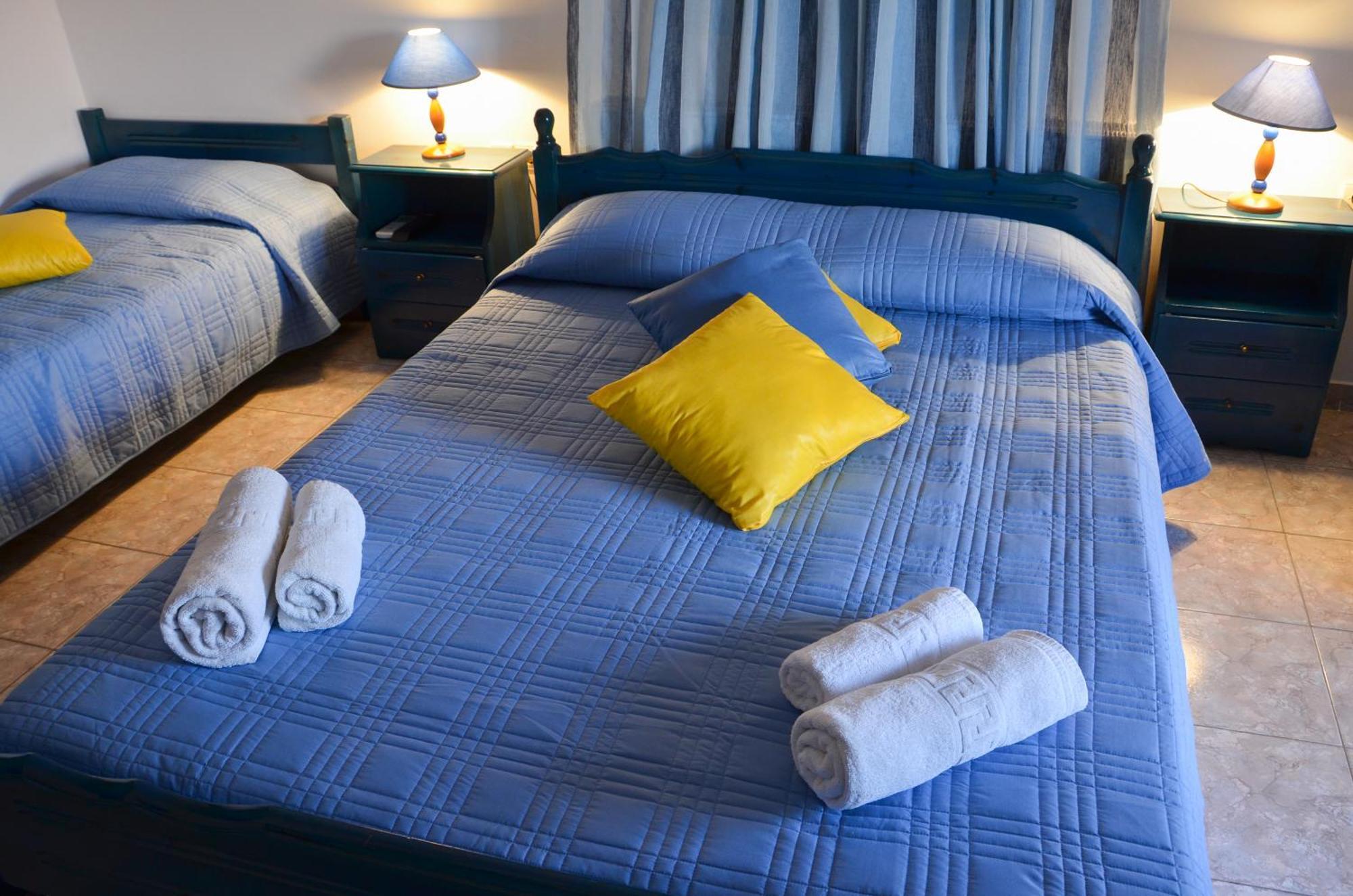 Hotel Dina - Ξενοδοχείο Ντινα プラティ エクステリア 写真