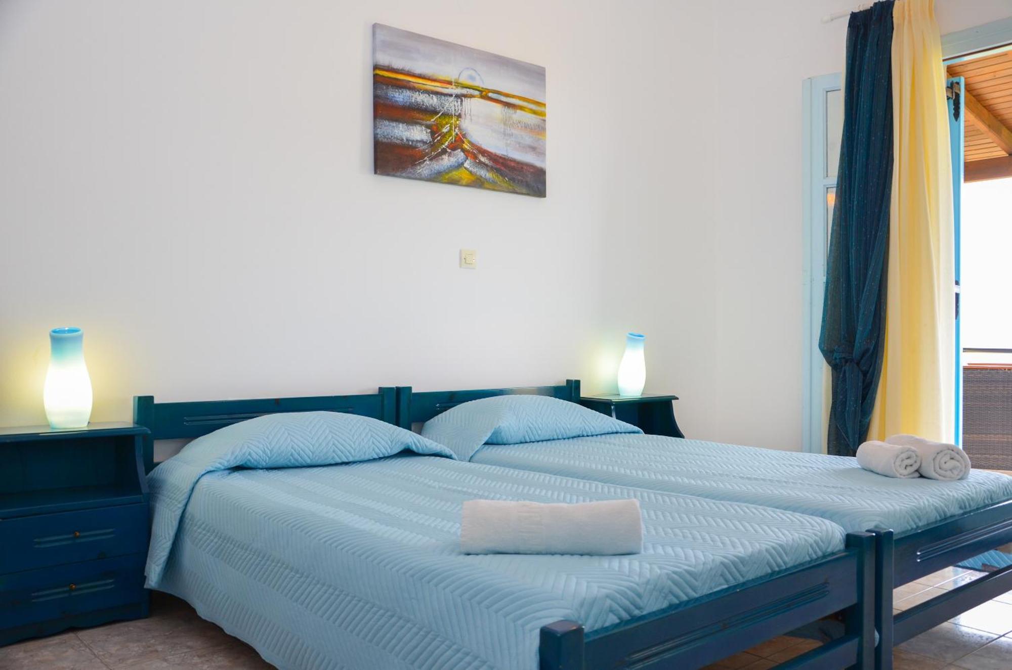Hotel Dina - Ξενοδοχείο Ντινα プラティ 部屋 写真